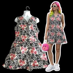 Vintage 80s Checkerboard Floral Romper Size XS 1-Pc Jumpsuit Shorts Retro Funky